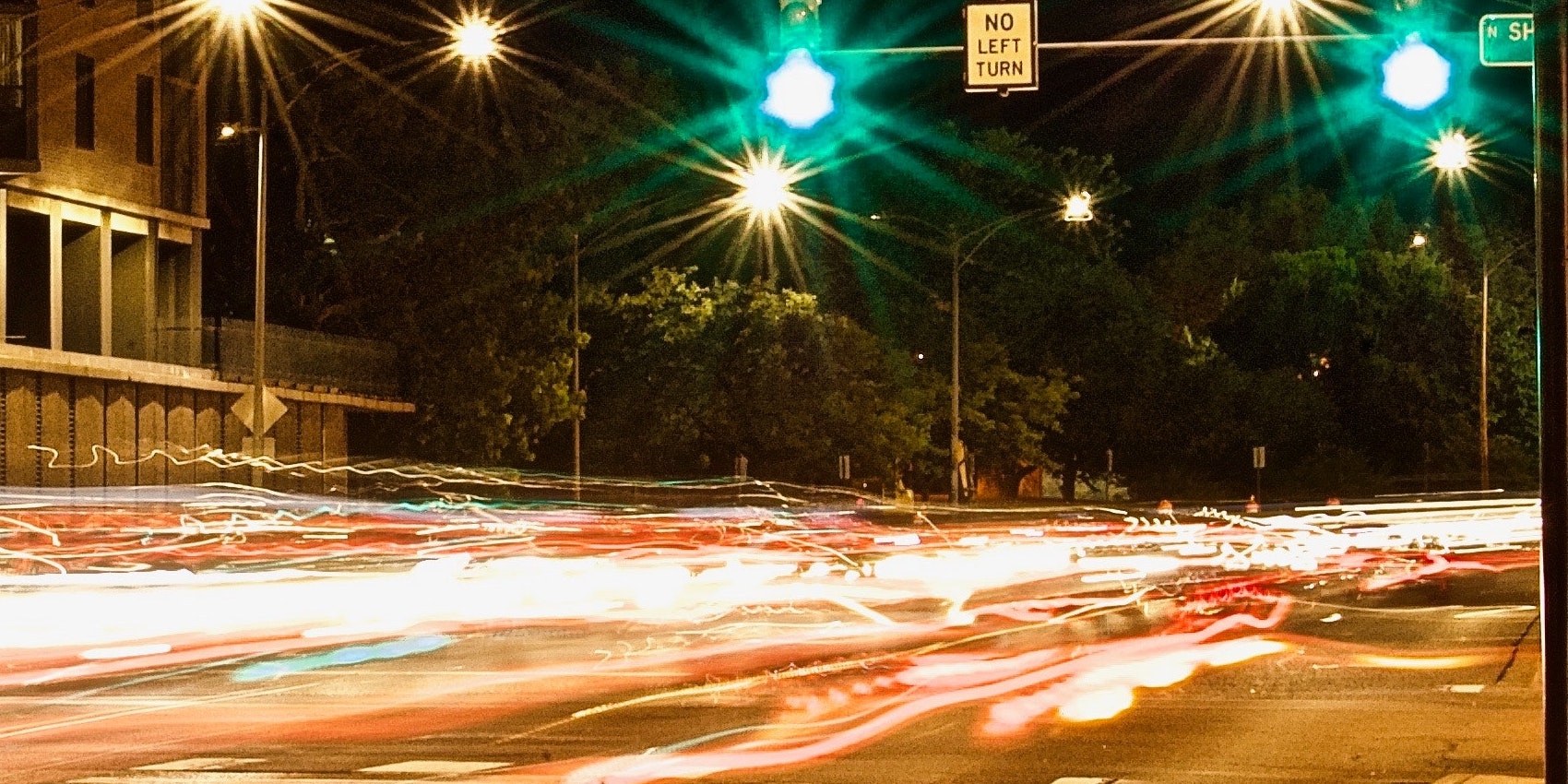 On our way to interactive documentation with Stoplight ePages